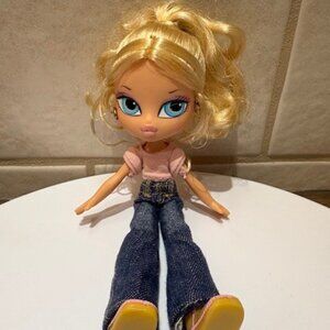 Vintage 2006 BRATZ Kidz Cloe Doll TM & MGA